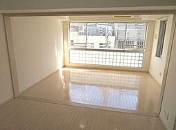 ＲＩＤＧＥ北堀江 507 5階1LDKのリビング/ダイニング