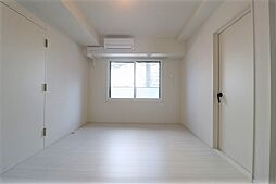 ＴＨＥ ＭＵＳＩＣ ＣＯＵＲＴ 209 2階2Kのリビング/ダイニング