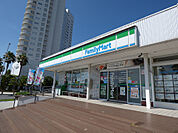 ファミリーマート浦安マリーナ店（250m）