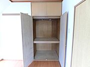 洋室　クローゼット