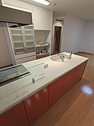 キッチン　3口IHクッキングヒーター＆グリル、食洗器付