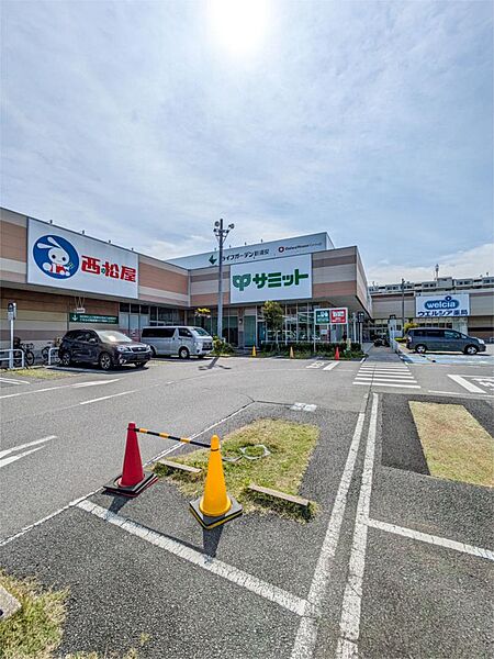 周辺を拡大表示