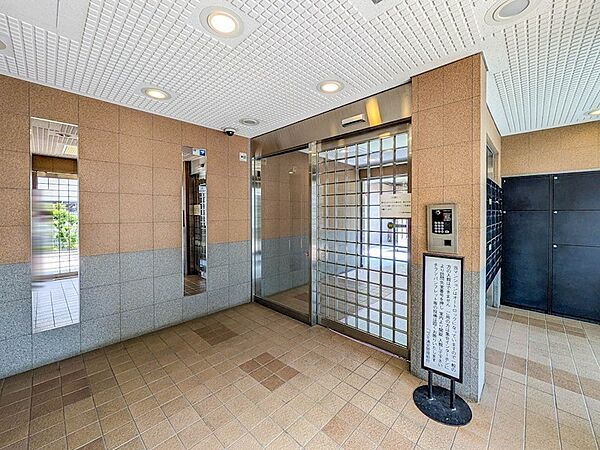 エントランス