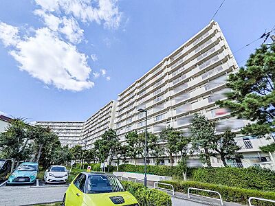 外観:南西向き11階最上階住戸!敷地面積6万m2超の敷地に立つ総戸数789戸の大規模マンション! 外観:南西向き11階最上階住戸!敷地面積6万m2超の敷地に立つ総戸数789戸の大規模マンション!