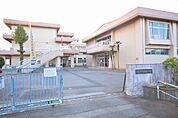 桐生市立境野小学校(948m)