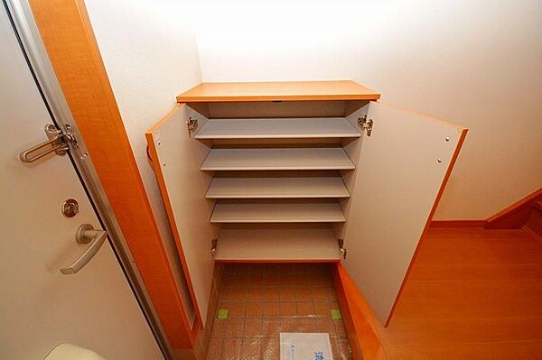 apartment 群馬県桐生市新里町新川955-6
新里町新川の賃貸情報を見る
物件地図