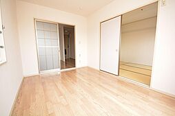 セントラルレジデンス　Ａ 202 2階2DKのリビング/ダイニング