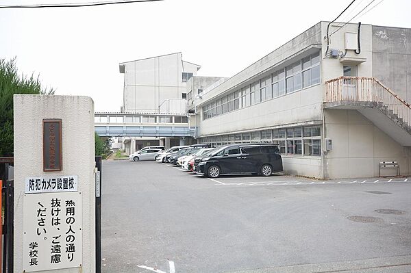 apartment 群馬県みどり市笠懸町鹿4004-1
笠懸町鹿の賃貸情報を見る
物件地図