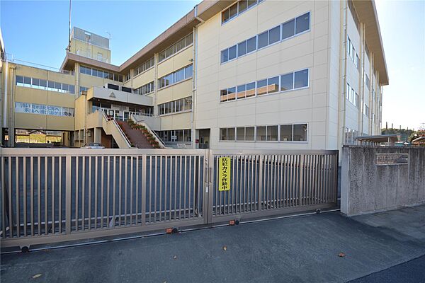 detached 群馬県桐生市菱町4丁目2258-9

地図を見る