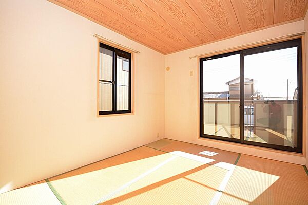 apartment 群馬県みどり市笠懸町阿左美1519-7
笠懸町阿左美の賃貸情報を見る
物件地図