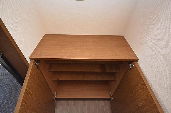 apartment 群馬県桐生市新里町新川3517-10
新里町新川の賃貸情報を見る
物件地図