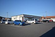 セブンイレブン群馬赤堀南店(257m)
