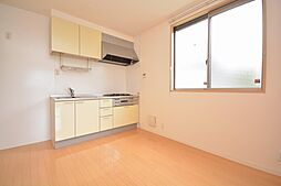 ファミーユ・サンパ　Ａ 101 1階2DKのリビング/ダイニング