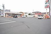 セブン-イレブン笠懸久宮店(518m)