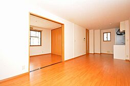 チェスナッツ　Ａ 102 1階1LDKのリビング/ダイニング