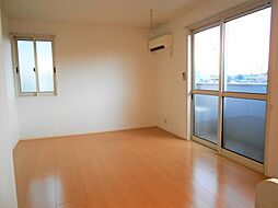 メール・ド・ルミエールB 102 1階1LDKのリビング/ダイニング