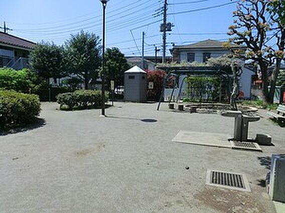 かせい公園