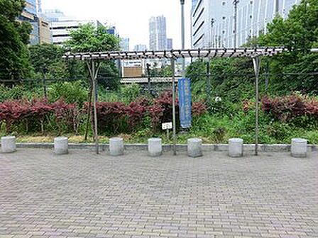 周辺環境:築地川千代橋公園