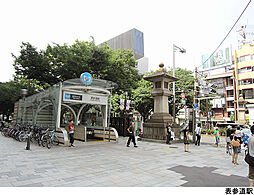 東京メトロ千代田線 表参道駅 徒歩8分