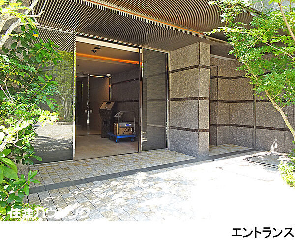 玄関を拡大表示