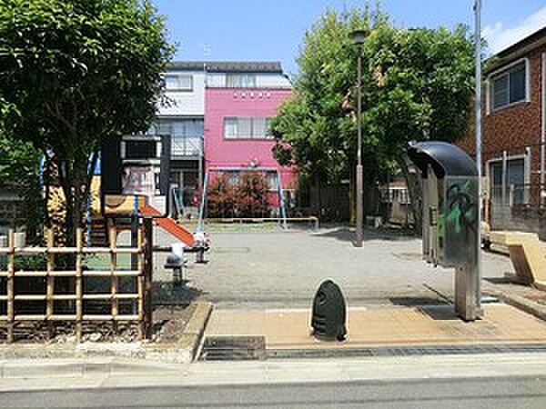 周辺を拡大表示