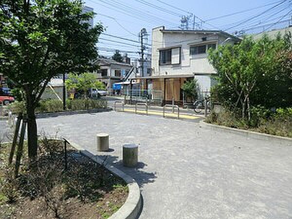周辺を拡大表示
