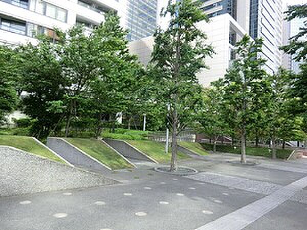 周辺を拡大表示