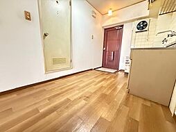 ヴィルトゥー三島 5階1DKのリビング/ダイニング