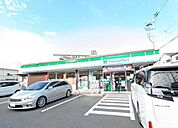 ファミリーマート　鴻池店まで418m