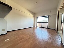 グラン・ドミール 5階3LDKのリビング/ダイニング