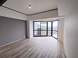 グローリアスヒルズ旭ヶ丘 3LDKのリビング/ダイニング