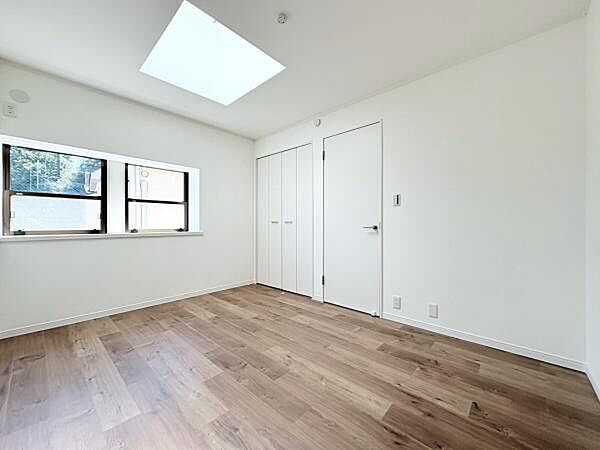 洋室を拡大表示