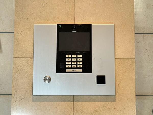 エントランスを拡大表示