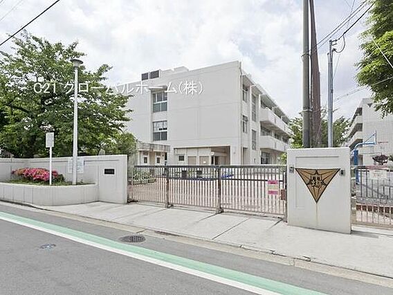 横浜市立市場小...