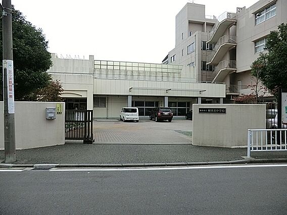 横浜市立軽井沢...