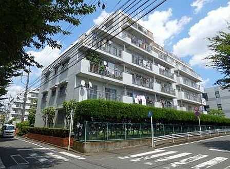 2021年12月大規模修繕工事実施済、2015年10月サッシ(ペアガラス)交換工事済。