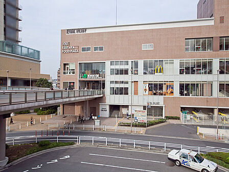 東神奈川駅(JR 京浜東北線)まで1120m