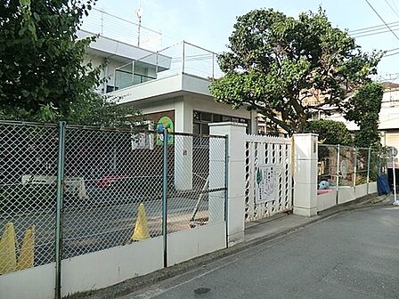 若葉幼稚園まで450m