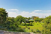 野毛山公園まで100m