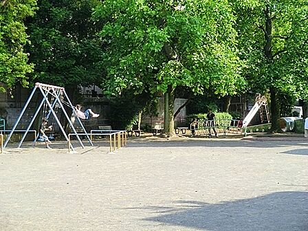 大曽根第二公園まで300m