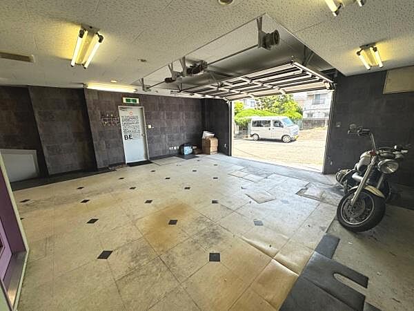 駐車場を拡大表示