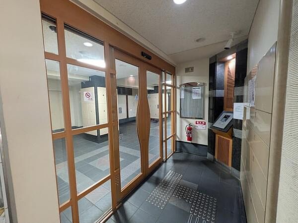 エントランス