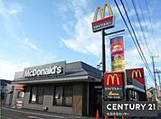 マクドナルド　4号春日部店まで712m
