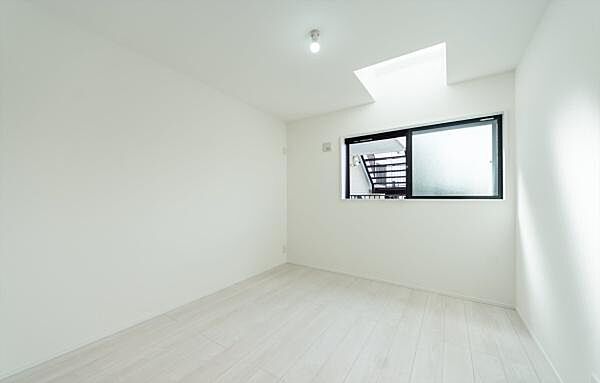 洋室を拡大表示