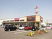 東武ストア佐倉石川店まで777m