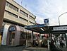 周辺：横浜市営地下鉄ブルーライン　港南中央駅まで510m、港南区役所、警察署、消防署などの行政施設が駅前に集中しています。複合商業施設も隣接していて便利です。