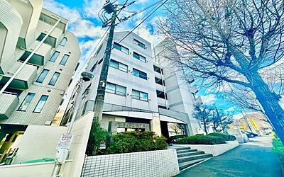 外観：《外観》　■ここから一つ一つ思い出を紡いでいく。マイホームはいつも家族の歴史とともにあります。