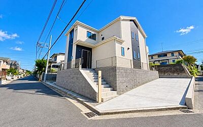 外観:《外観》ここから一つ一つ思い出を紡いでいく。マイホームはいつも家族の歴史とともにあります。 外観:《外観》ここから一つ一つ思い出を紡いでいく。マイホームはいつも家族の歴史とともにあります。