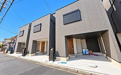 外観:《外観》ここから一つ一つ思い出を紡いでいく。マイホームはいつも家族の歴史とともにあります。 外観:《外観》ここから一つ一つ思い出を紡いでいく。マイホームはいつも家族の歴史とともにあります。