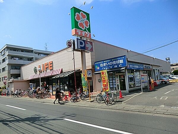 周辺を拡大表示
